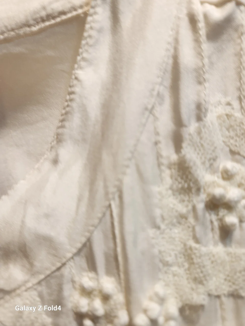 Sundance Ivory Beaded Pintuck Button-Down Blouse Sz12 - Picture 7 of 15